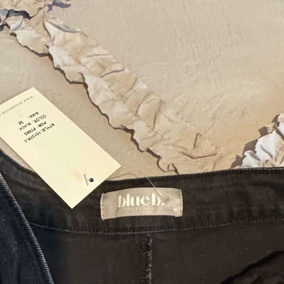 NWT Blue B Embellished Black Women Jeans - Similar to Taylor Swift’s! - Picture 7 of 11